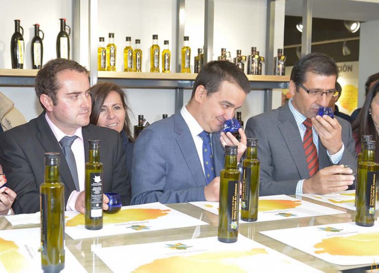 <strong>La Diputación de Ciudad Real apoya a los aceites con denominación de la provincia</strong>