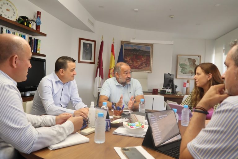 La UCLM y la Junta se unen para fijar la estrategia del agua en Castilla-La Mancha