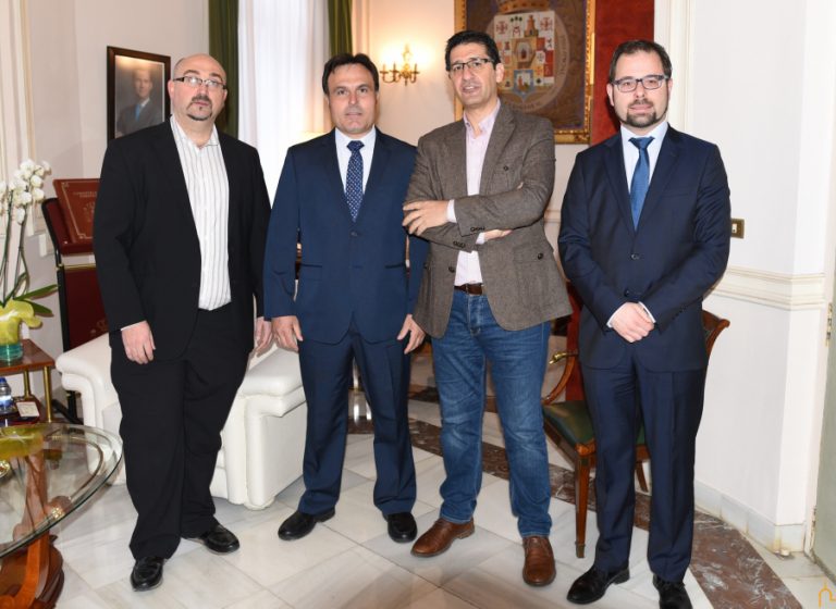 La Diputación de Ciudad Real entrega 23.000 euros a la DO La Mancha para acciones de promoción
