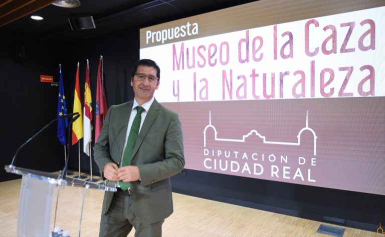Caballero presentó en Fercatur el nuevo Museo de la Caza y la Naturaleza