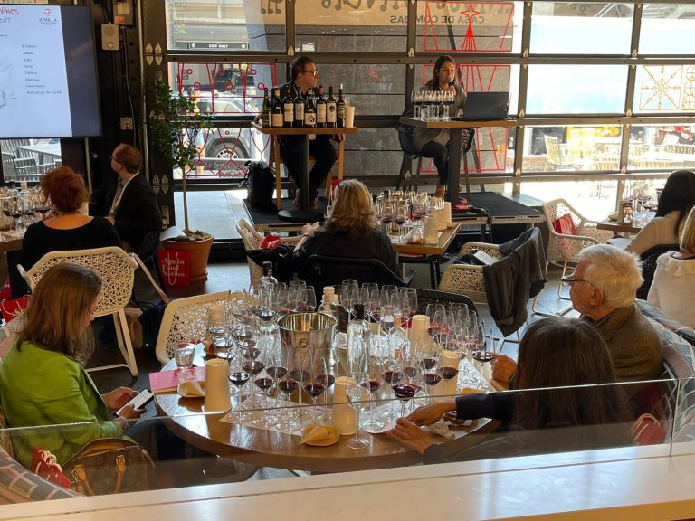 La DOP Jumilla promociona sus vinos en el Mercado Little Spain del chef José Andrés