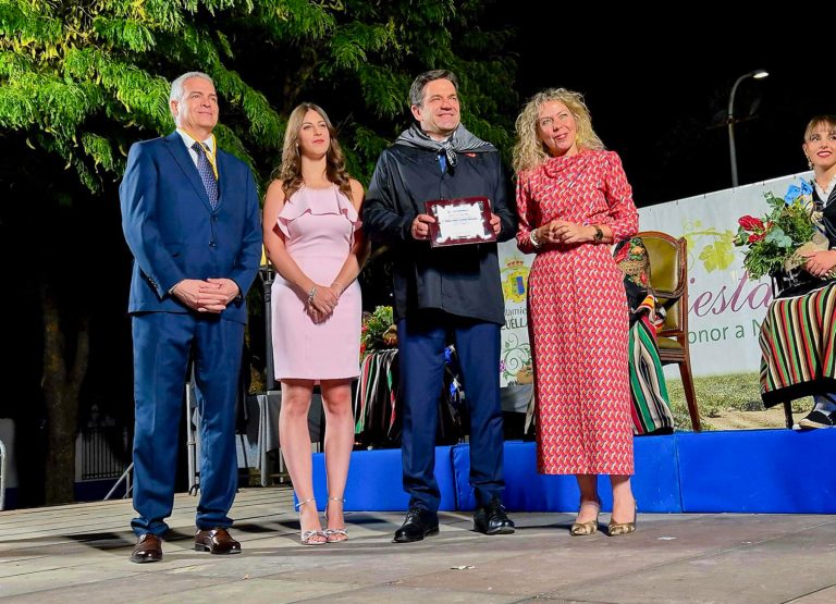 Socuéllamos da el pistoletazo de salida a Manchavino con el nombramiento de Vinateros de Honor