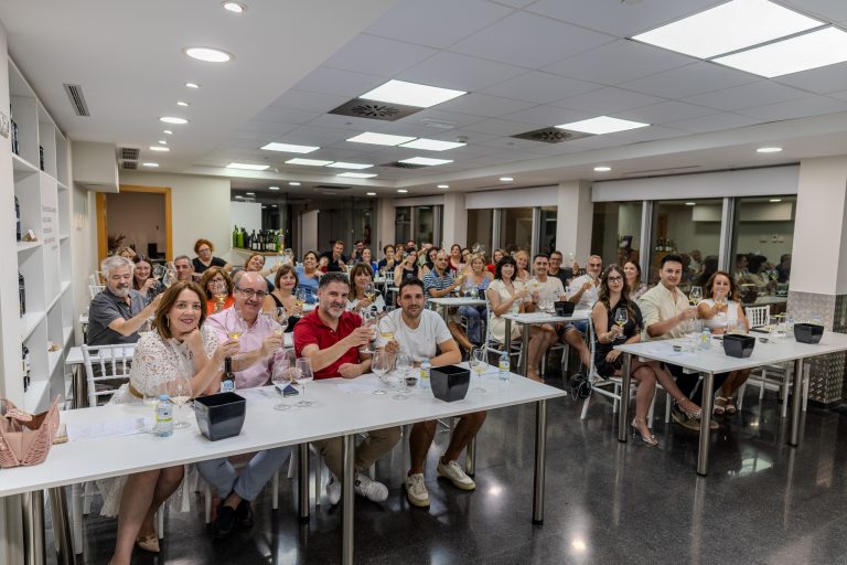 La Guía de Vinos Wine Up! reivindica los blancos de la variedad autóctona con la Airén Revolution
