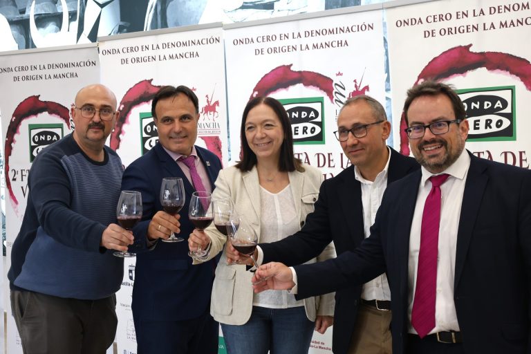 Vino y radio se unen un año más en la VII Fiesta de la Vendimia para difundir la cultura vitivinícola de La Mancha