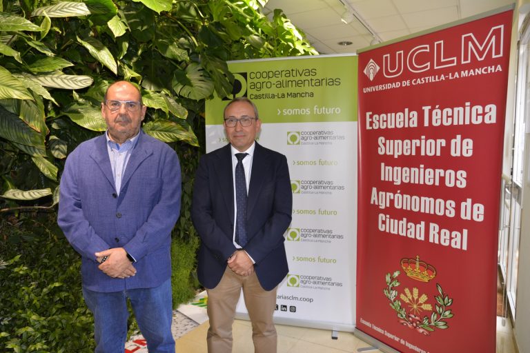 UCLM y Cooperativas Agro-alimentarias forman a técnicos para el asesoramiento de agricultores y ganaderos de la región