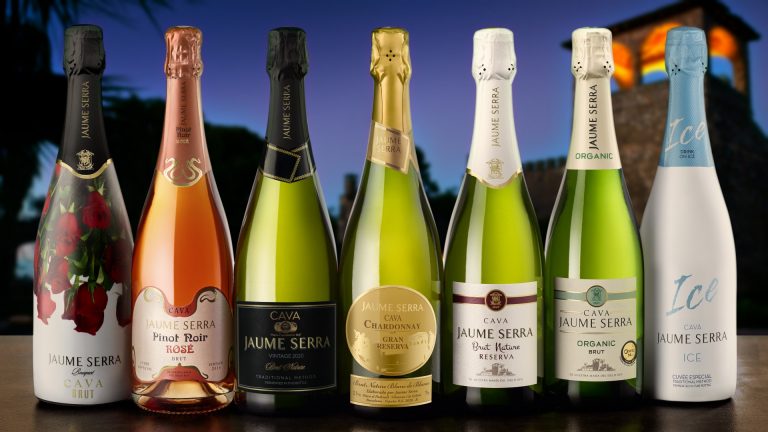 Jaume Serra y Vidrala revolucionan el sector del cava con la botella CAVA LITE, la más ligera del mercado