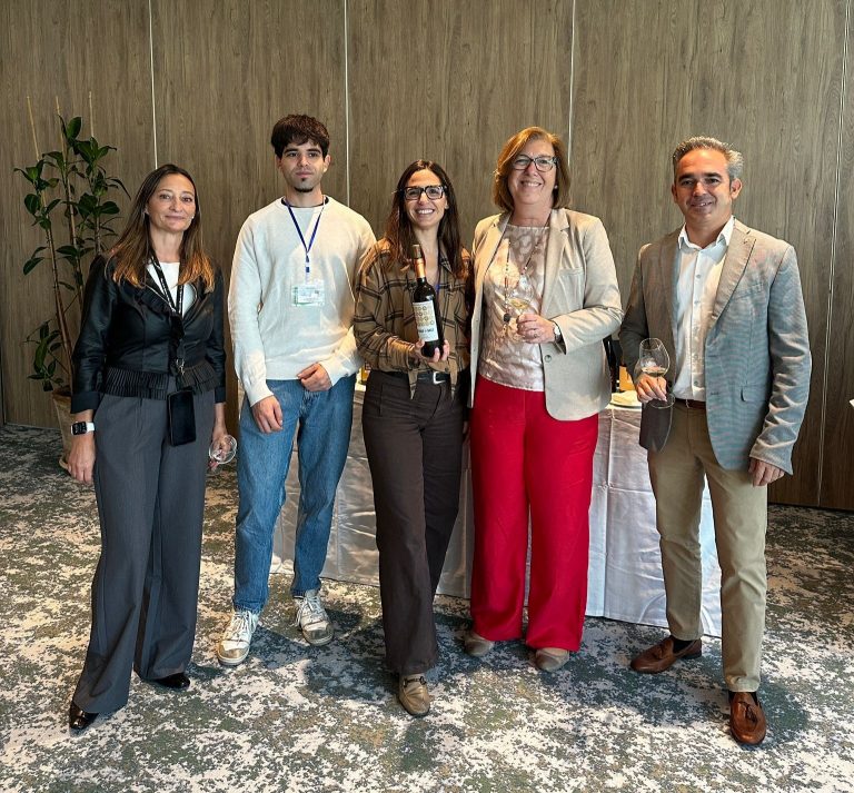 La cooperativa Baco del grupo Dcoop lanza Slowine, una invitación a vivir despacio