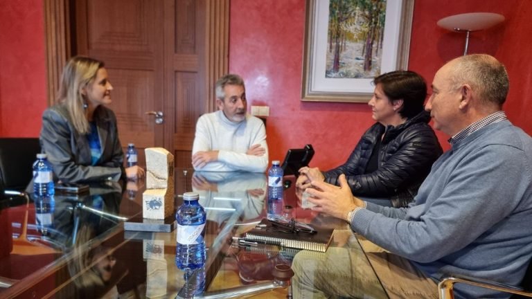 Valdepeñas reforzará la promoción de su vino dentro y fuera de España