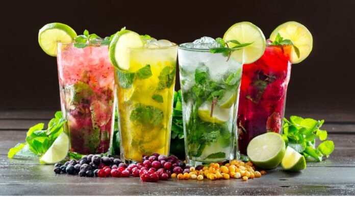 Mojito, Daiquiri, Piña Colada y Cuba Libre, cuatro cócteles clásicos con ron