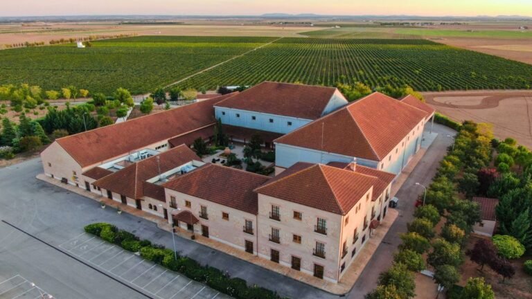 Vista aérea de Hacienda Albae y su entorno.